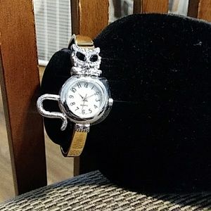 Avon ladies watch cool cat watch small